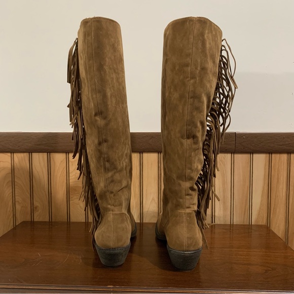 NIB Brown Faux Suede Tall Fringe Boots Madonna’s Material Girl Brand  (9.5) - Picture 5 of 11